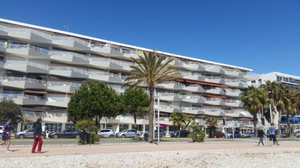 Appartement Le Chantilly Кан сюр Мер Екстериор снимка
